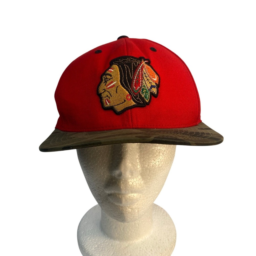 Mitchell & Ness Chicago Blackhawks Snapback Hat Mens OSFM Red Camo NHL Flat Brim